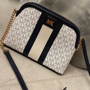Michael Kors Mott Dome Crossbody